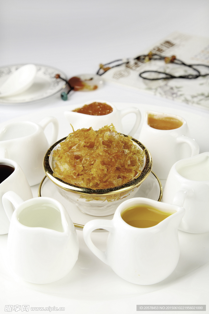 七彩炖养颜血燕