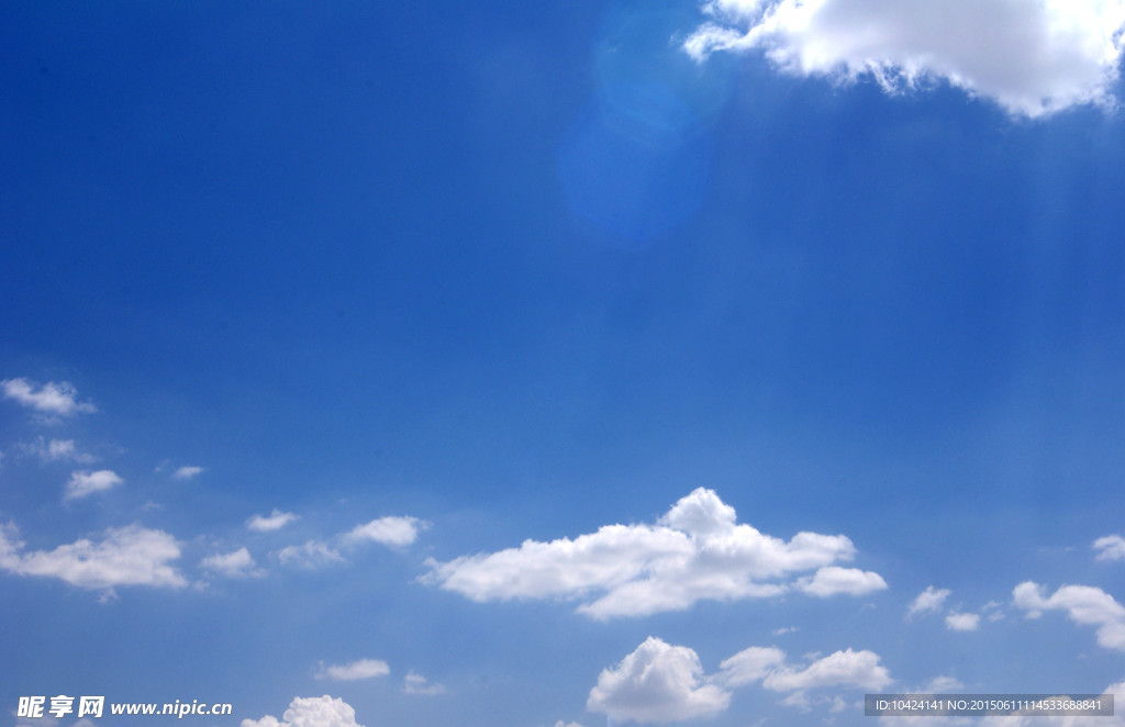 蓝天白云