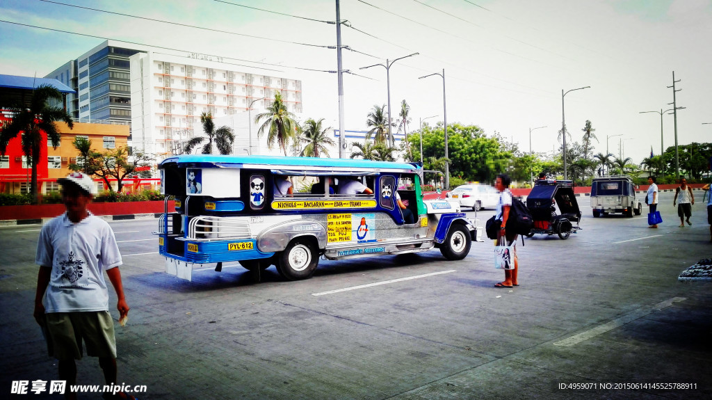 菲律宾公交车