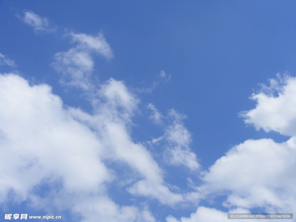 蓝天白云
