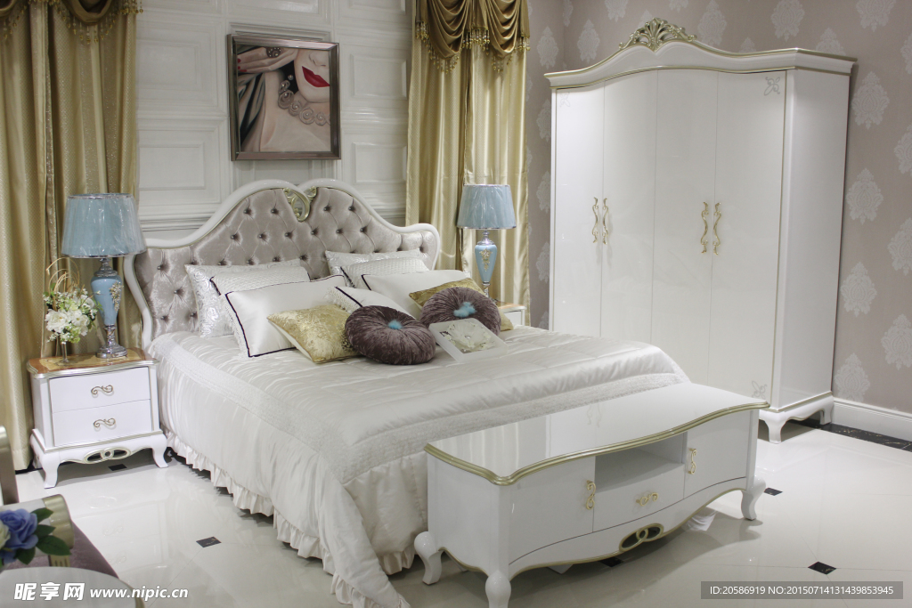 现代室内床图片