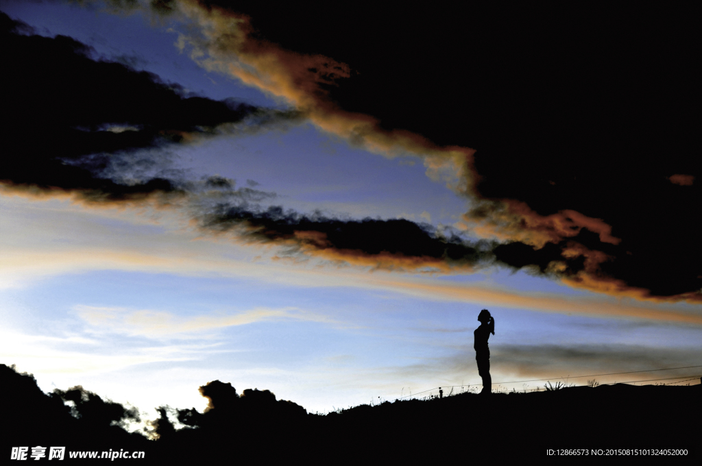 晚霞 黑白景色 奇观  美景