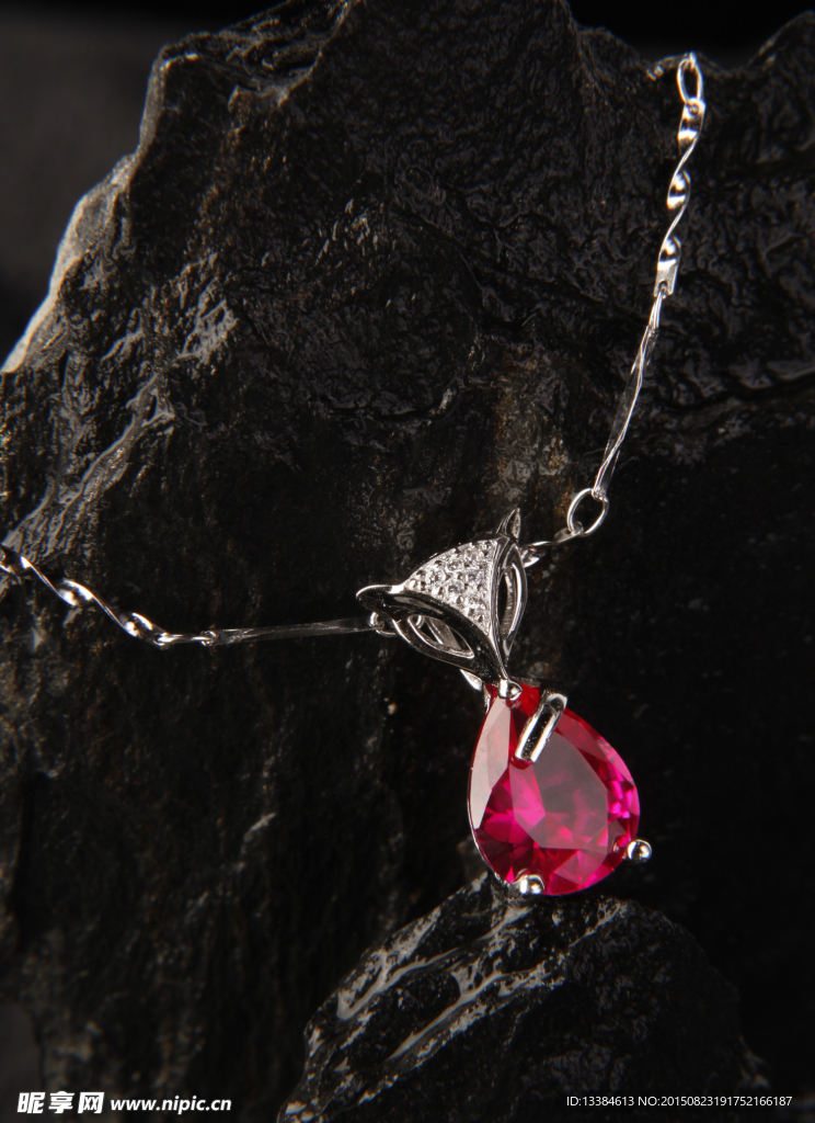 红宝石项链