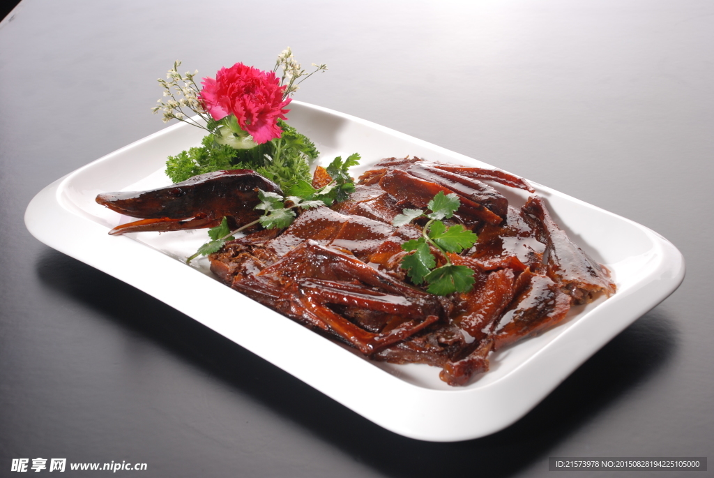 湖南特色酱板鸭