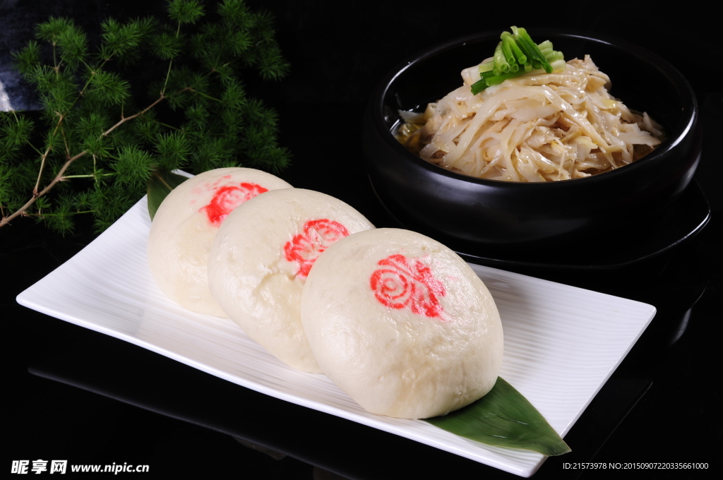 义务馒头配腊笋