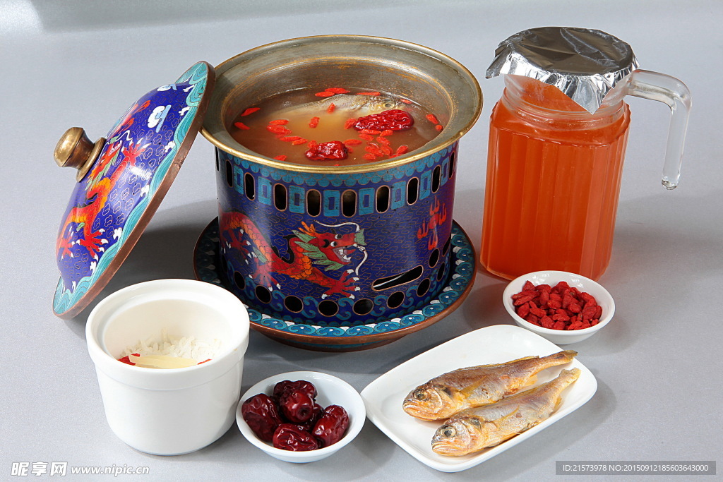 红枣枸杞煲黄鱼好