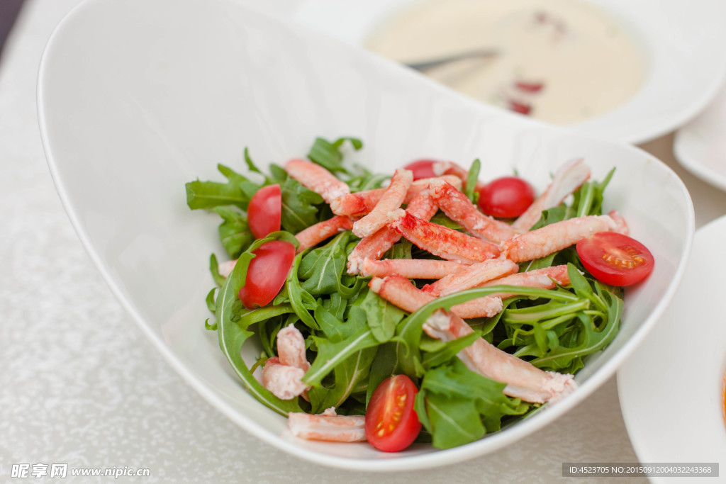 芝麻菜 番茄 蟹肉