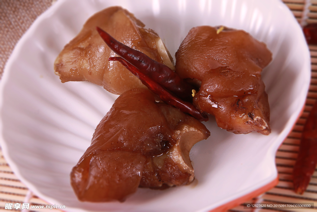 一碟猪蹄细节图