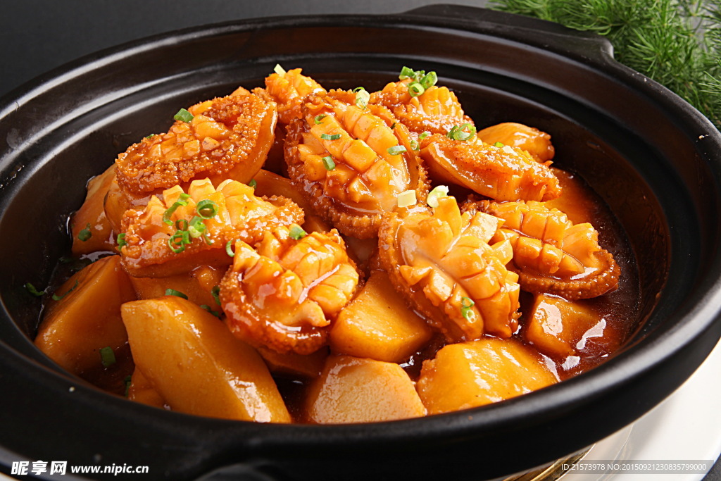 土豆焖小鲍鱼仔鲍仔