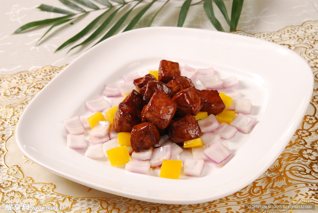 黑椒洋葱牛仔粒