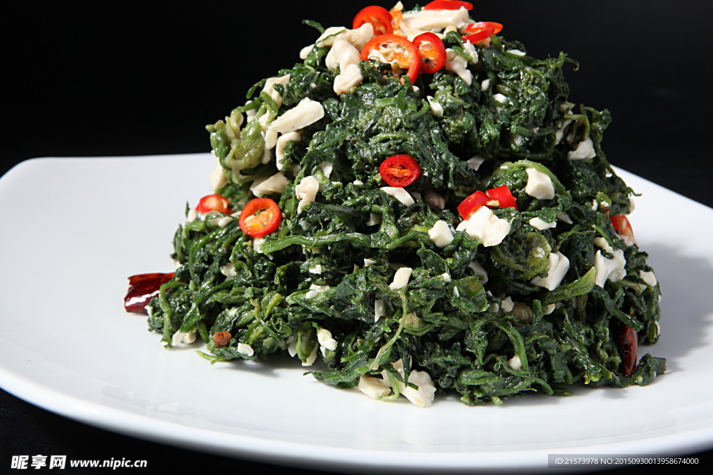 桃泥拌野菜桃仁