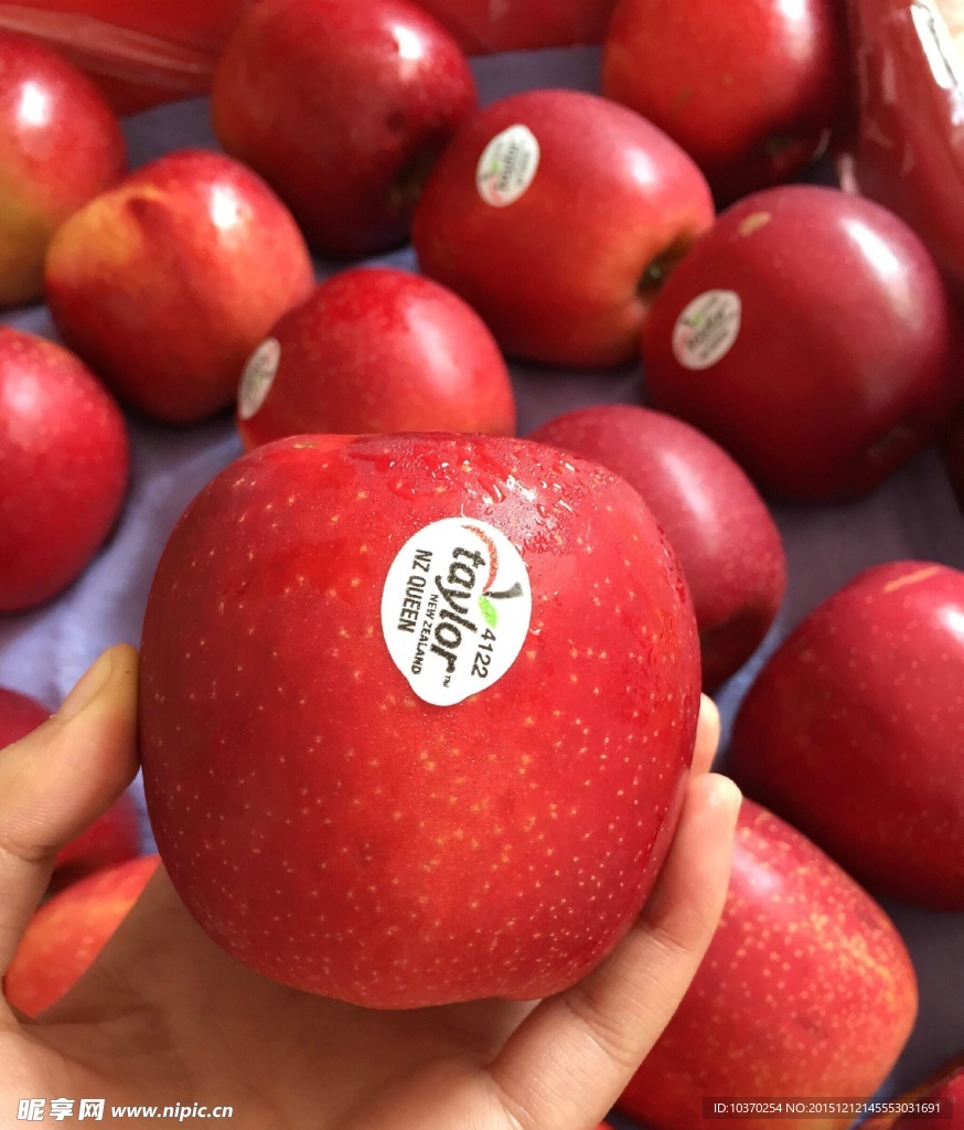 水果 红苹果