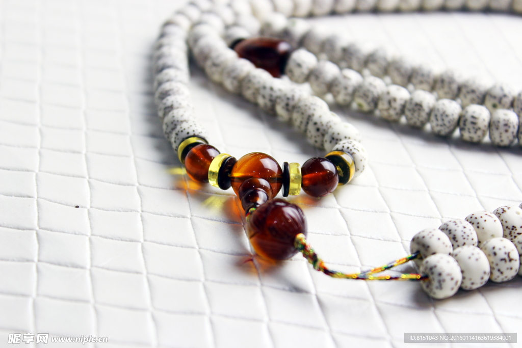 万福琥珀 菩提子 正月 海报