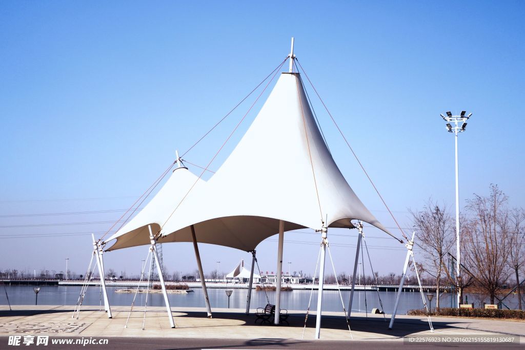 金乡湿地公园一角