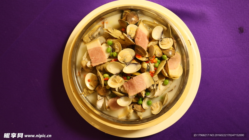 金蒜圆笼小烩鲜