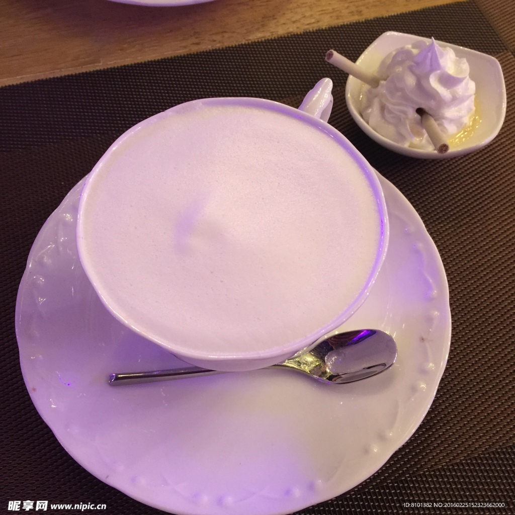 咖啡 饮品 奶泡