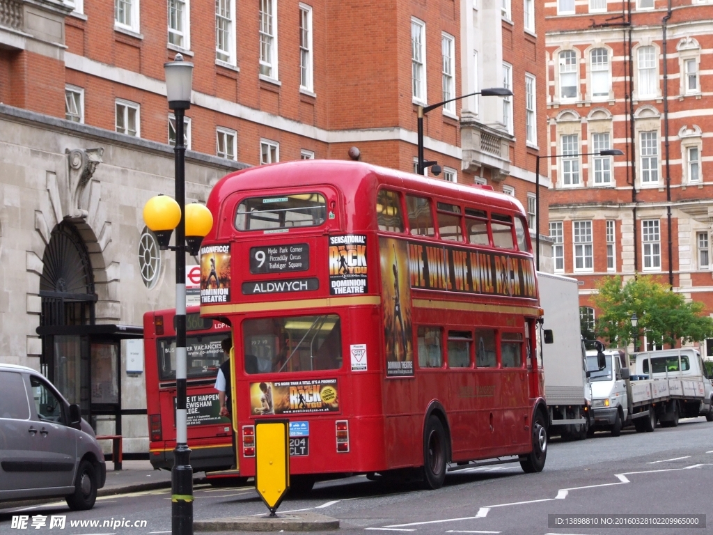 双层巴士公交车