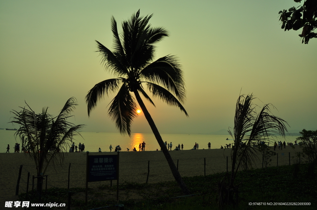 三亚湾的傍晚