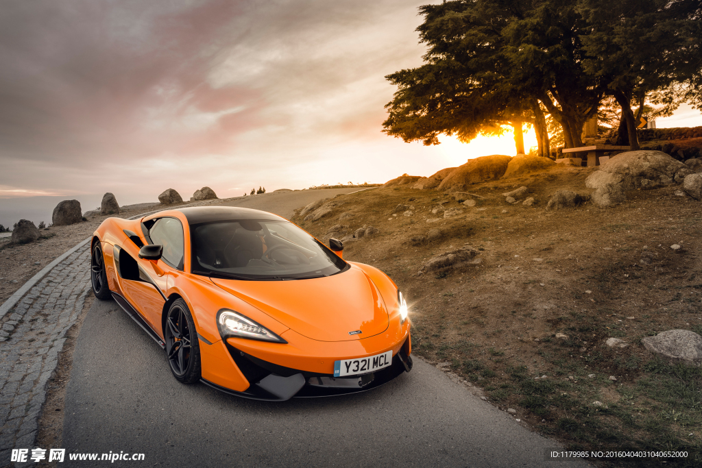 迈凯轮570S McLaren