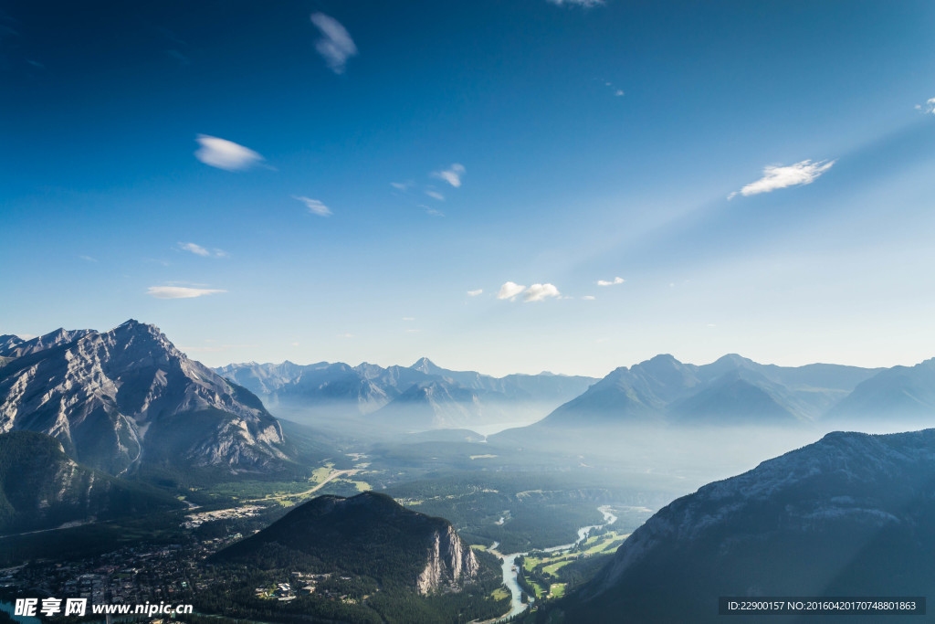 蓝天山峦高清素材