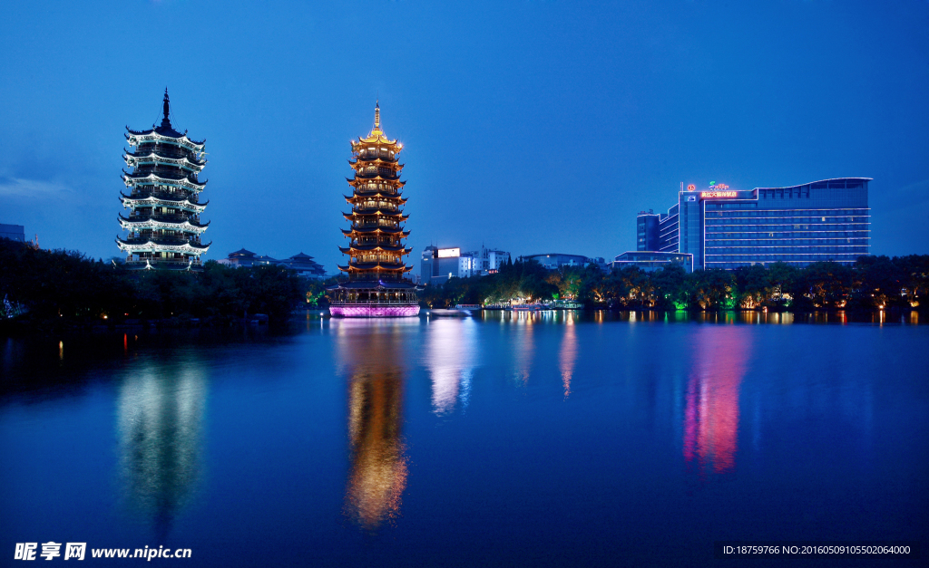 桂林漓江大瀑布饭店