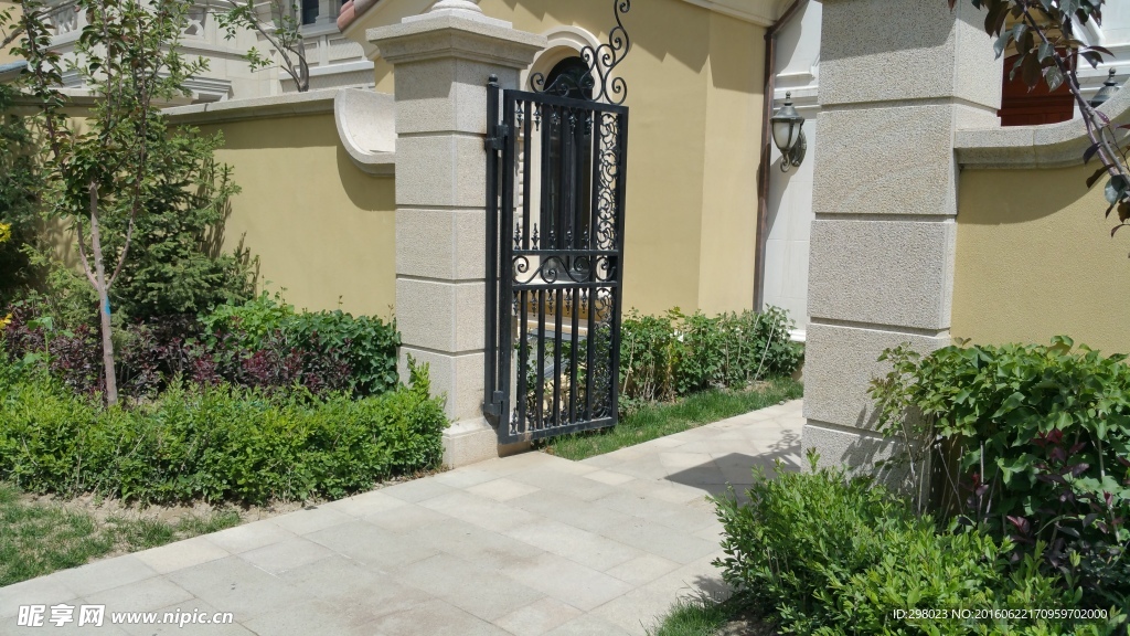 别墅景观 门