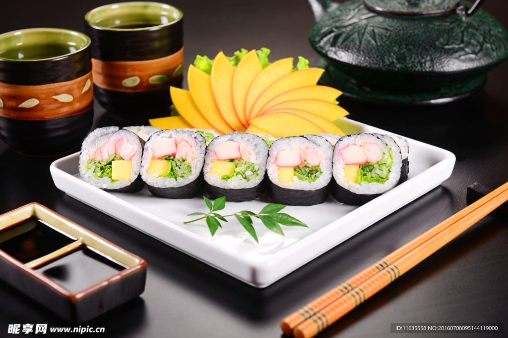 诱人的日本寿司美食