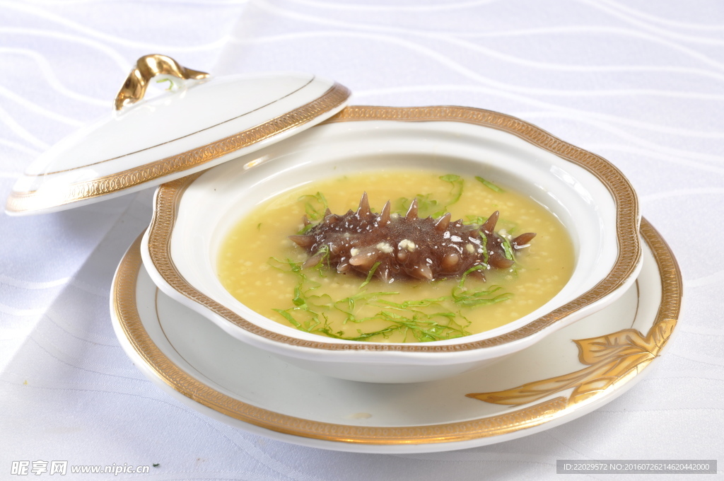 养生小米煨海参