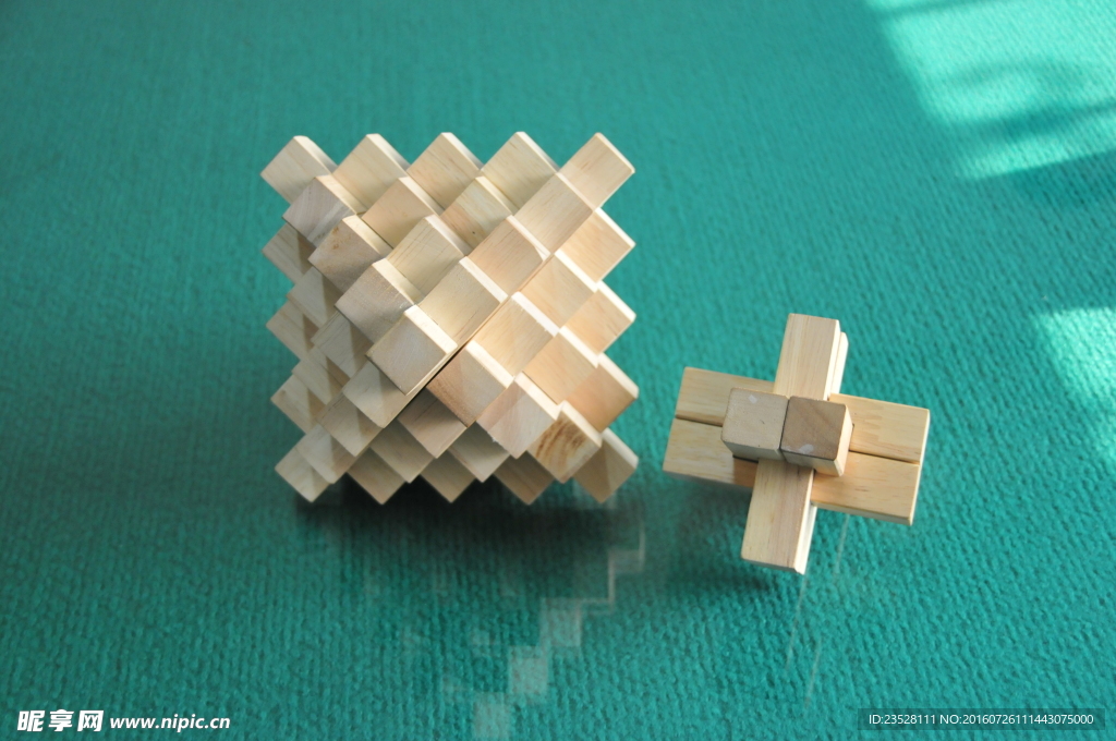 手工木雕益智玩具