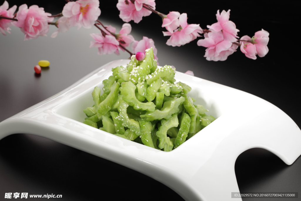 芝麻苦瓜