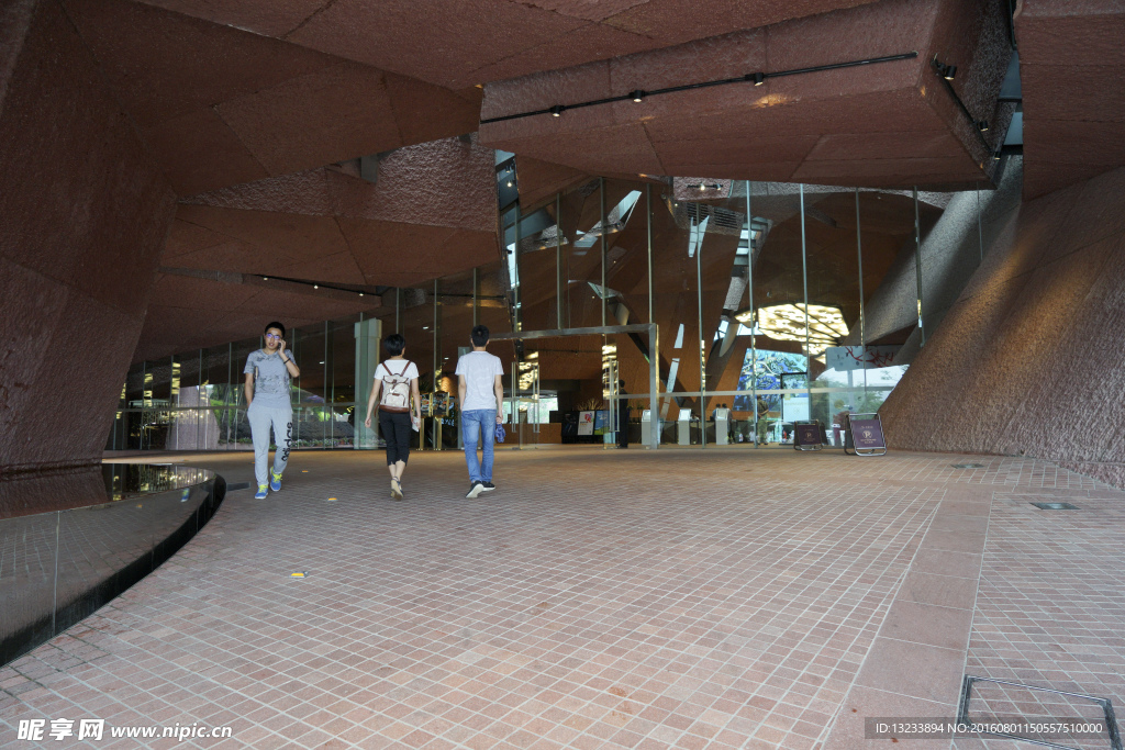 成都麓湖 艺展中心