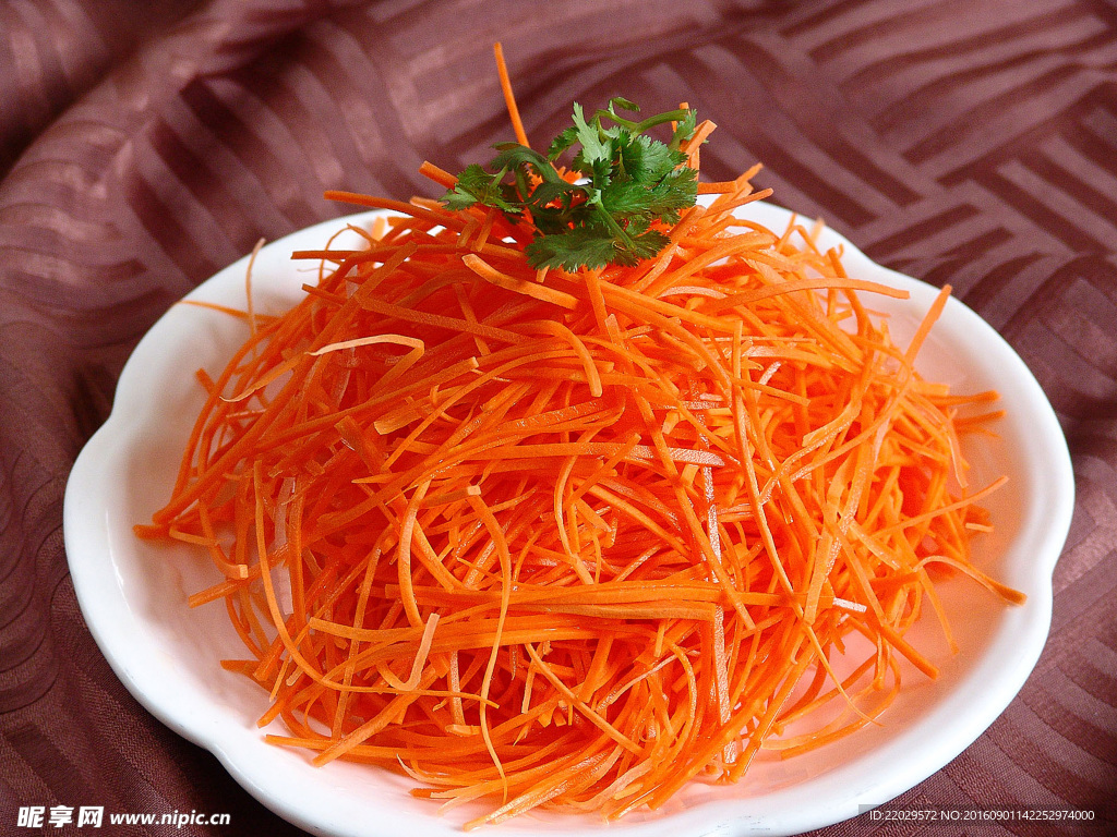 巧拌红萝卜丝