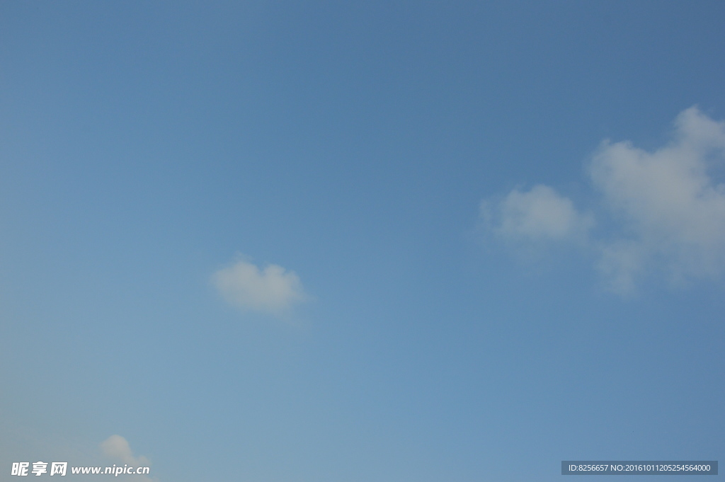 蓝天白云