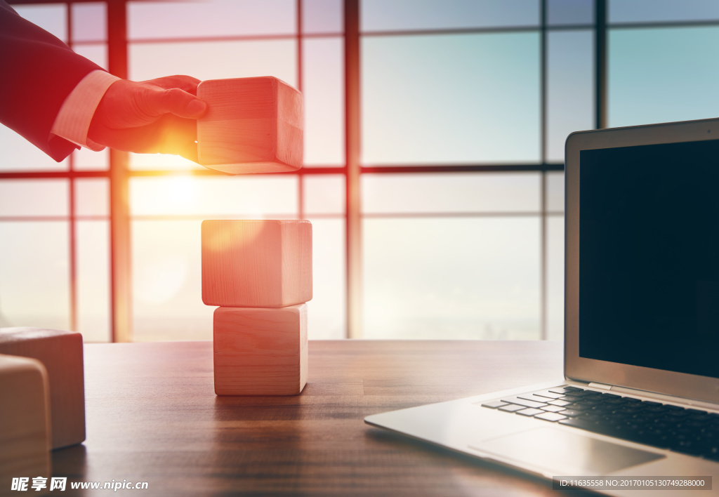 笔记本办公高清摄影图片