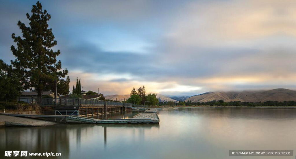 湖边度假村美景摄影图片视频