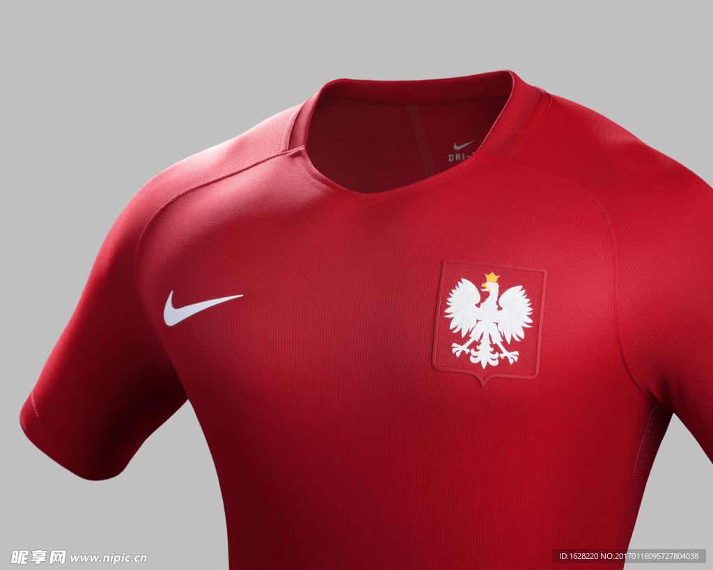 NIKE国家队足球队服宣传广告