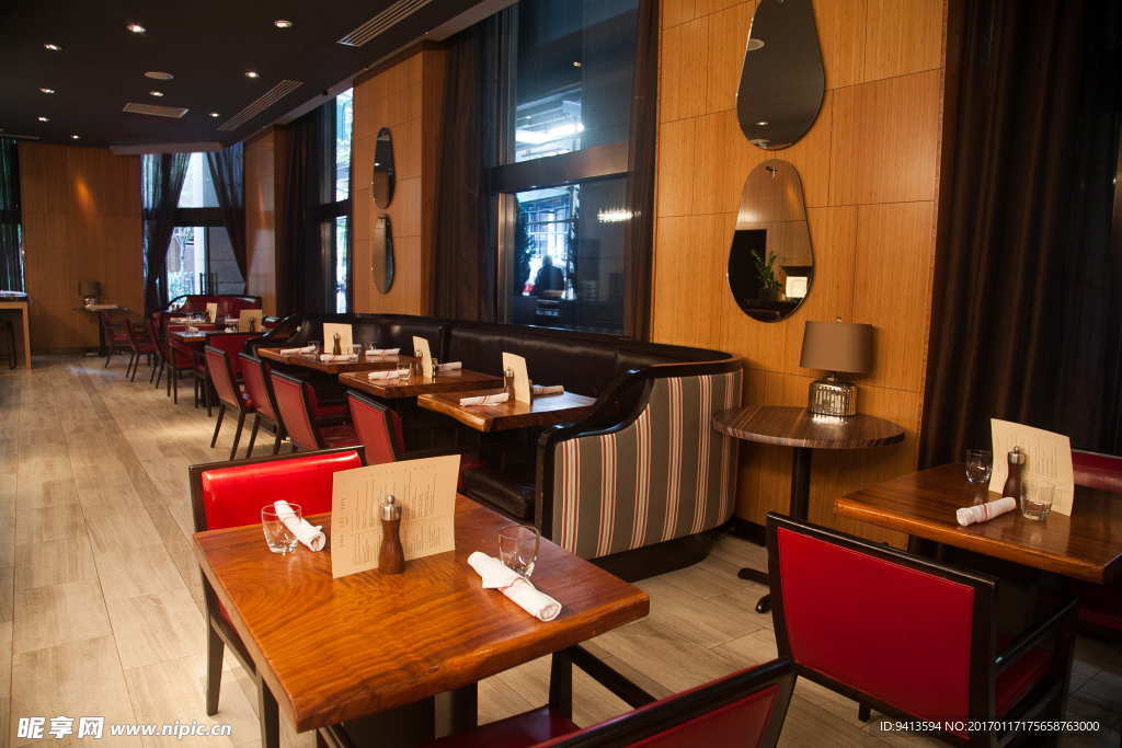 华尔街安达仕酒店