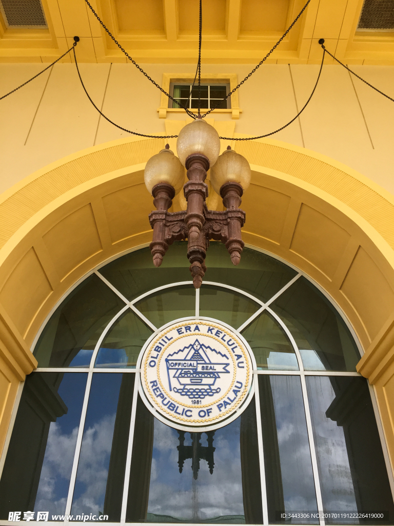 帕劳总统府大门