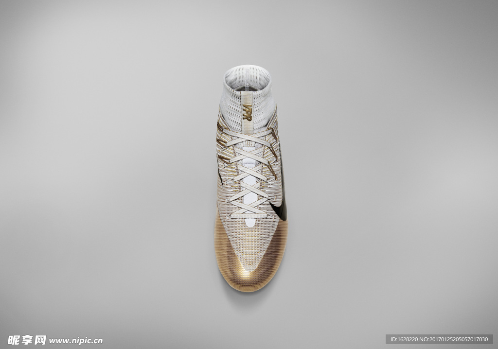 NIKE橄榄球运动装备宣传广告