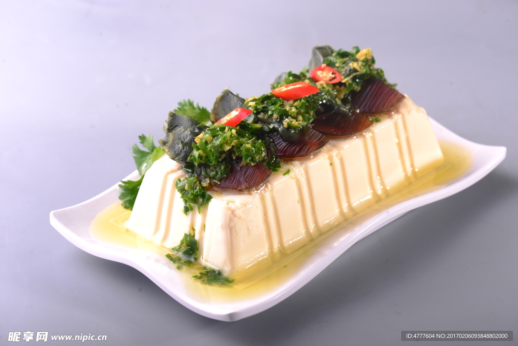 皮蛋豆腐