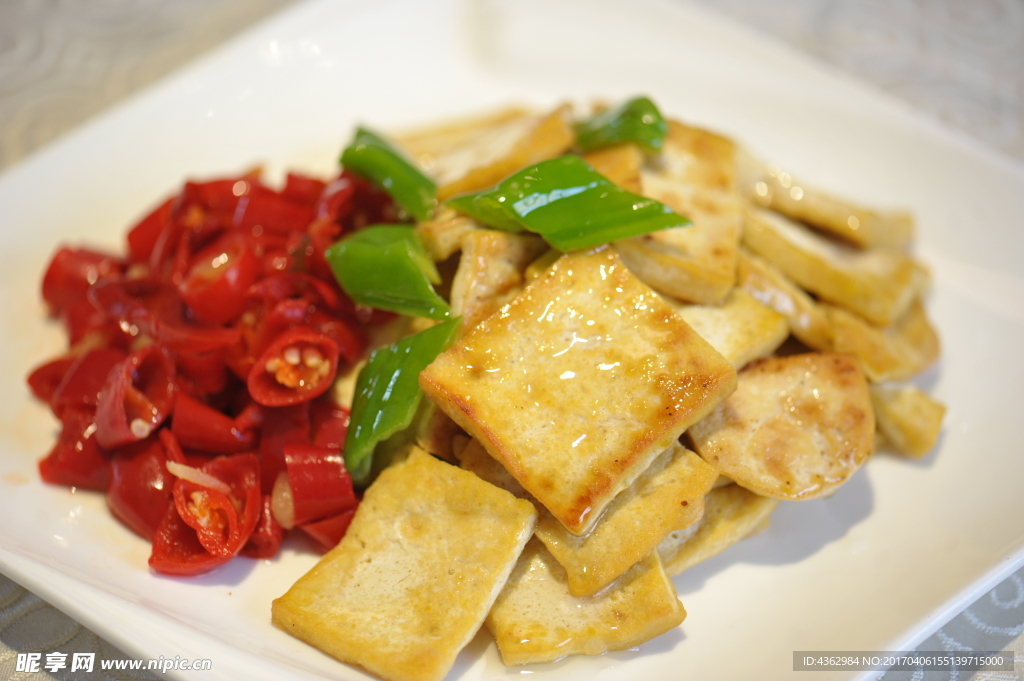 辣椒剪豆腐