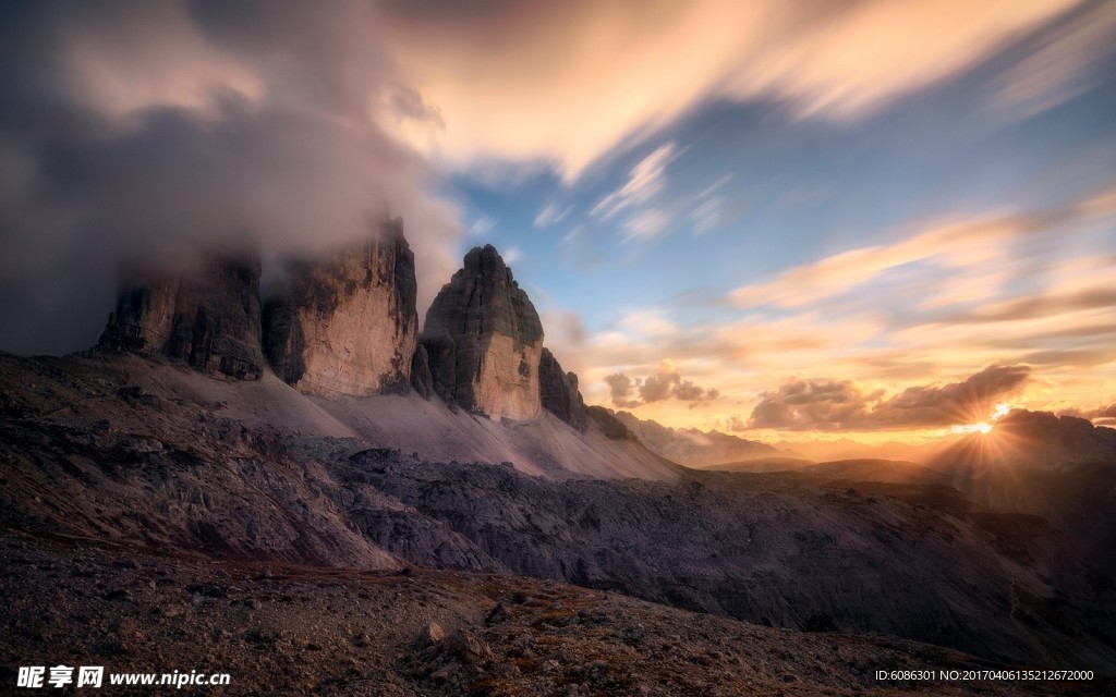 黄昏天空风景图