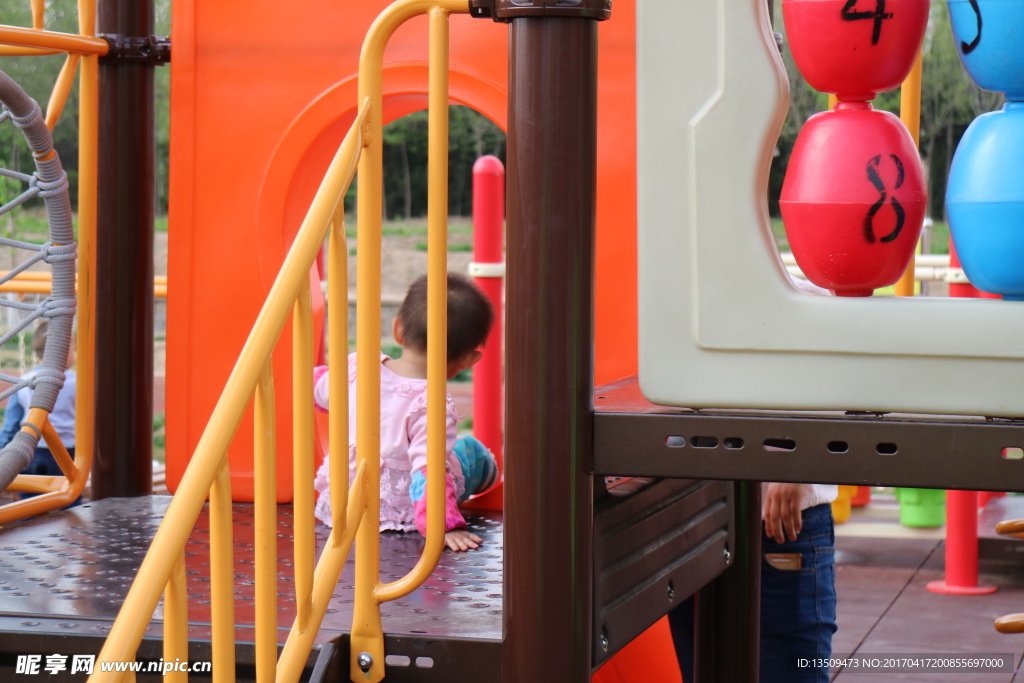 游乐园  儿童成长乐园