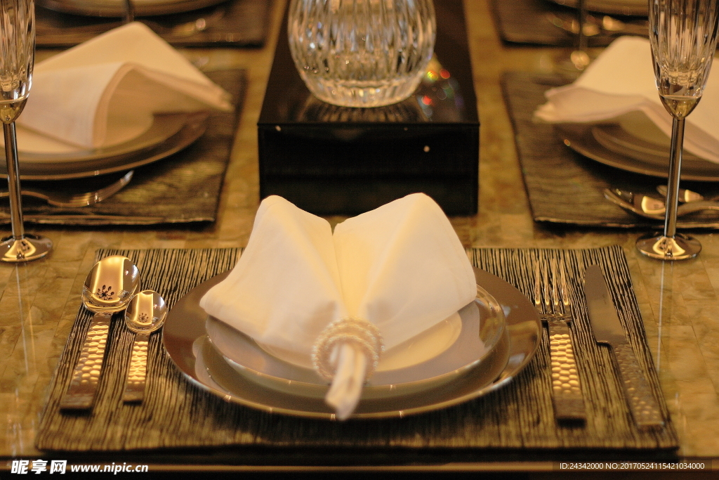 室内配饰实景图