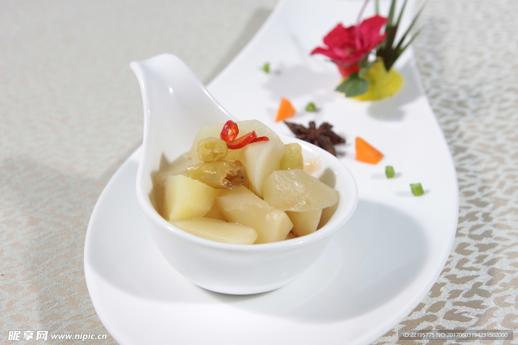 酸辣仔酱深杭银聚