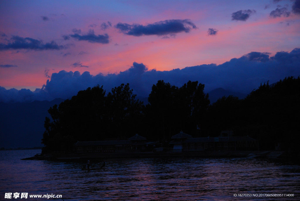 洱海晚霞