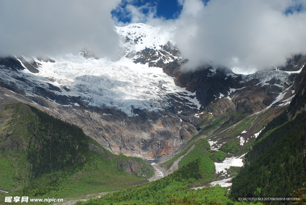 雨崩徒步  云南旅游 香格里拉