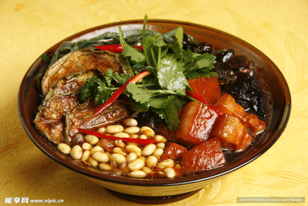 老农过年菜宁官