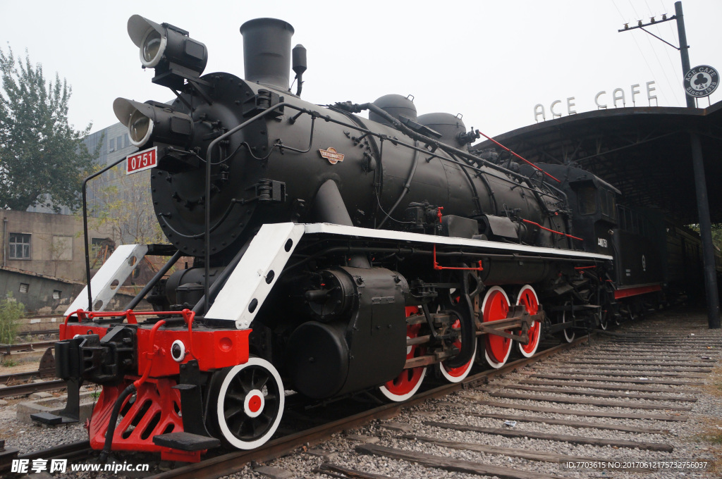 拍电影旧火车景点