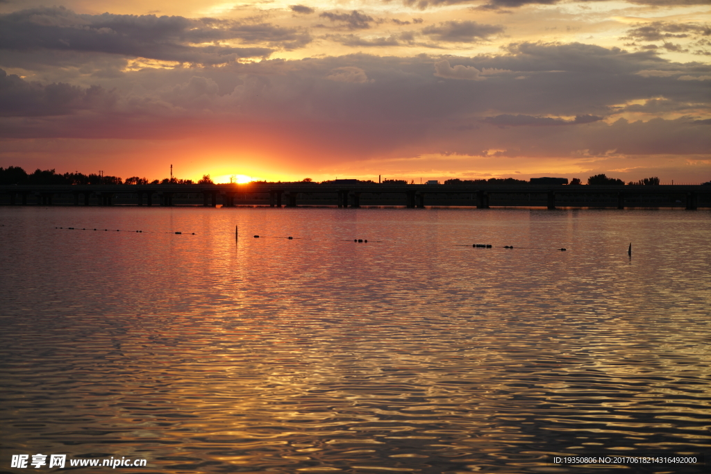 沈阳丁香湖 日落 晚霞